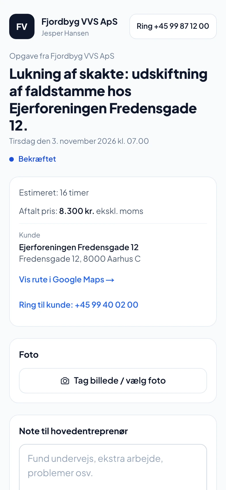 Underleverandørens side på mobilen med opgaven, tid, timer og knap til at melde færdig